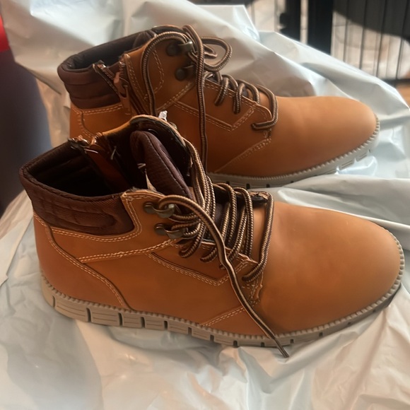 Boys Deer Stags Archer Jr dress boots in 3M, only tried on. - Picture 3 of 8